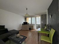 Pronájem zděného bytu 1+kk s lodžií a komorou - IMG_7369.jpg