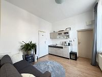 Pronájem kanceláře v centru s parkováním - IMG_7693.jpg