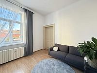 Pronájem kanceláře v centru s parkováním - IMG_7695.jpg