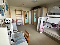 Prodej bytu 3+1 se zasklenou lodžií, Pardubice - Polabiny - a9d9e7da-e31e-4515-ab89-12597e1b6107.jpeg