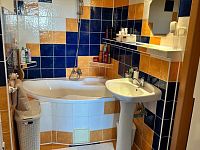 Prodej bytu 3+1 se zasklenou lodžií, Pardubice - Polabiny - c6758caf-8239-4644-8354-d07571098d64.jpeg