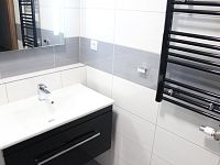 Pronájem bytu 2+kk, 63m2, Pod Vinící - IMG_4049.JPG