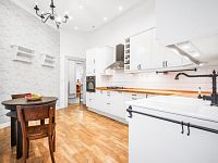 Reprezentativní byt 3+1 s výměrou 119 m2 v historickém domě v centru Brna - Brno_28.rijna20-13.jpg