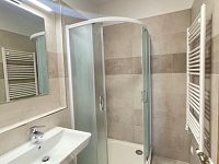 Pronájem zděného bytu 1+kk s balkónem - 8.JPEG