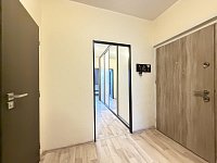 Pronájem zděného byt 3+1, 85 m2, 2x lodžie, sklep - IMG_7868.jpg