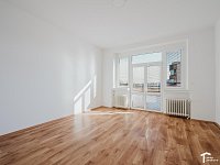 Pronájem bytu 2+1, OV, 90m2, centrum města - DSC_5449-HDR.jpg