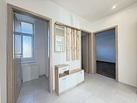 Pronájem moderního zděného bytu 2+kk, 56 m2, zahrada, sklep - IMG_8080.jpg