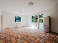 Pronájem bytu 3+kk s předzahrádkou a garáží - DSC_5814-HDR.jpg