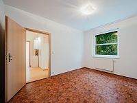 Pronájem bytu 3+kk s předzahrádkou a garáží - DSC_5835-HDR.jpg