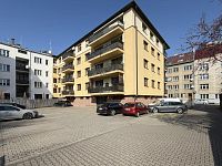 Pronájem zděného bytu 3+kk, 2 lodžie, parkovací stání - IMG_8148.JPEG