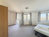 Pronájem zděného bytu 3+kk, 2 lodžie, parkovací stání - IMG_8166.JPEG