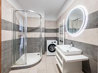 Pronájem novostavby zděného bytu 3+kk s terasou a krytým parkovacím stáním - Pod-Vinici-115.jpg