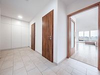 Pronájem novostavby zděného bytu 3+kk s terasou a krytým parkovacím stáním - Pod-Vinici-121.jpg