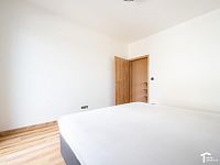 Pronájem mezonetového 3+kk s terasou a garážovým stáním - DSC_6085.jpg