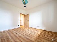 Pronájem mezonetového 3+kk s terasou a garážovým stáním - DSC_6091.jpg