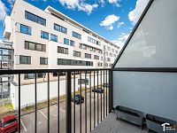 Pronájem mezonetového 3+kk s terasou a garážovým stáním - DSC_6092.jpg