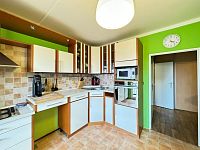 Pronájem bytu 3+1, zděné jádro, lodžie, sklep - IMG_1095.JPEG