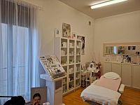 Podnájem nebytového prostoru 20m2, centrum města - 201fcb48-fedc-4c95-858f-08f701c4c22e.JPG