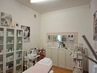 Podnájem nebytového prostoru 20m2, centrum města - a7180a6d-0113-4d2c-83e6-69fa9198c047.JPG