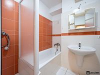 Pronájem bytu 3+kk – Pernerova 2802 - DSC_6100.jpg