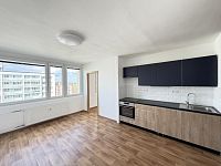 Pronájem moderního bytu 2+kk, komora, sklep - IMG_8324.jpg