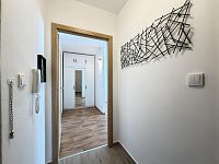 Pronájem moderního bytu 2+kk, komora, sklep - IMG_8340.jpg