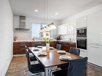 Prodej rodinného domu 4+kk, 167 m², pozemek 919 m² - Vyšehněvice - Vysehnevice-2.jpg