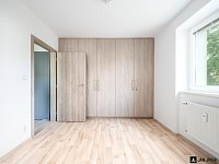 Pronájem bytu 3+1, 70 m² – Jiránkova 2206, Pardubice – Dukla - nalabisti-1.jpg