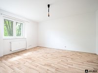 Pronájem bytu 3+1, 70 m² – Jiránkova 2206, Pardubice – Dukla - nalabisti-1.jpg
