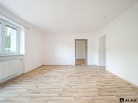 Pronájem bytu 3+1, 70 m² – Jiránkova 2206, Pardubice – Dukla - nalabisti-3.jpg