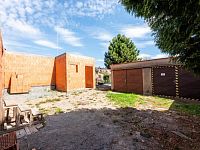 Rodinný dům se dvěma bytovými jednotkami (3+kk a 3+1), Pardubice - Studánka - Pardubice_RD-2.jpg