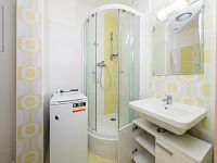 Prodej zděného bytu 3+kk, Benešovo náměstí, Pardubice - Zelené Předměstí - K_Visnovce15.jpg