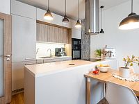 Pronájem zděného bytu 2+kk, balkon - Rokycanova-116.jpg
