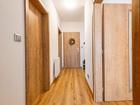 Pronájem zděného bytu 2+kk, balkon - Rokycanova-122.jpg