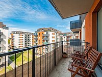 Pronájem zděného bytu 2+kk, balkon - Rokycanova-125.jpg