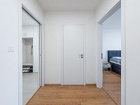 Nadstandardní novostavba bytu 2+k, velká lodžie, kryté parkovací stání - Smilova-108.jpg