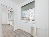 Pronájem bytu 1+1, lodžie, komora, sklep - Zavodu_Miru-108.jpg