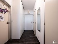 Pronájem zařízeného bytu 3+kk, Pardubice Trnová, 73m2 + balkón 13m2 - DSC_7230.jpg