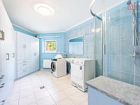 Prodej nadstandardně vybaveného rodinného domu v klidné části Chrudimi – Vlčí Hora - Chrudim_VlciHora991-34.jpg