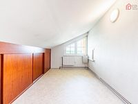 Prodej nadstandardně vybaveného rodinného domu v klidné části Chrudimi – Vlčí Hora - Chrudim_VlciHora991-35.jpg