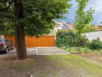 Výjimečné bydlení v centru Pardubic: Byt 2+1 s vlastním dvorem, parkováním a 2 balkony - Sladkovskeho-128 copy.jpg