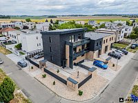 Pronájem moderního bytu 3+kk s terasou – Pardubice, Jesničánky - DJI_0016-Edit.jpg