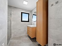 Pronájem moderního bytu 3+kk s terasou – Pardubice, Jesničánky - DSC_7528.jpg