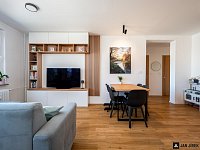 Prodej bytu 3+kk – Na Občinách 959/2, Hradec Králové - naobcinach-17.jpg