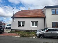 Prodej rodinného domu 3+1 se samostatnou obytnou stavbou a skladem – Pardubice, Svítkov - 20250331_123458.jpg