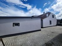 Prodej rodinného domu 3+1 se samostatnou obytnou stavbou a skladem – Pardubice, Svítkov - 20250331_130114.jpg