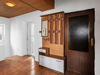 Prodej rodinného domu 3+1 se samostatnou obytnou stavbou a skladem – Pardubice, Svítkov - JY3A2407.jpg