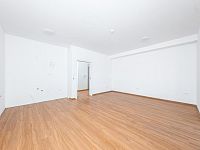 Úsporná novostavba bytu 2+kk s rekuperací, předokenními žaluziemi, balkonem, FVE – Lázně Bohdaneč - Bohdanec-111.jpg
