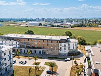 Pronájem nadstandardního bytu 3+kk s balkonem a krytým parkováním – Pardubice, Ohrazenice - Ohrazenice-130.jpg