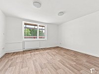 Pronájem zrekonstruovaného bytu 3+kk, 77m2, OV - DSC_8109.jpg